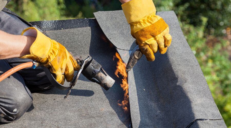 Expert Emergency Roof Repairs services in Grandin, ND